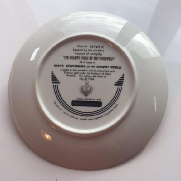 Golden Mask Of Tutankhamun 22K Sculptural Plate - Picture 5 of 10